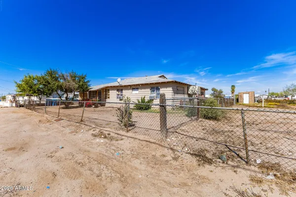 $390,000 | 3802 West Alta Vista Road, Phoenix, AZ 85041