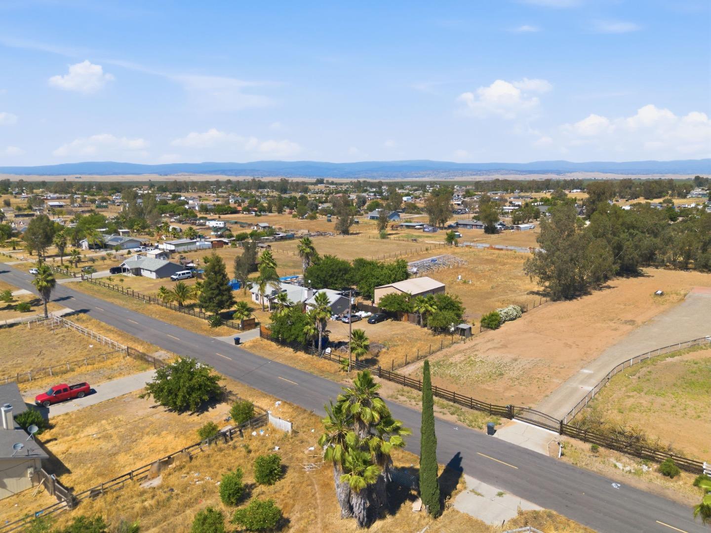20105 Olympia Road Madera, CA 93638 - Photo 21 of 32