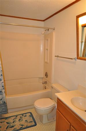 82 Wedgewood Road Worcester, MA 01602 - Photo 9 of 30 Gallery Image 9