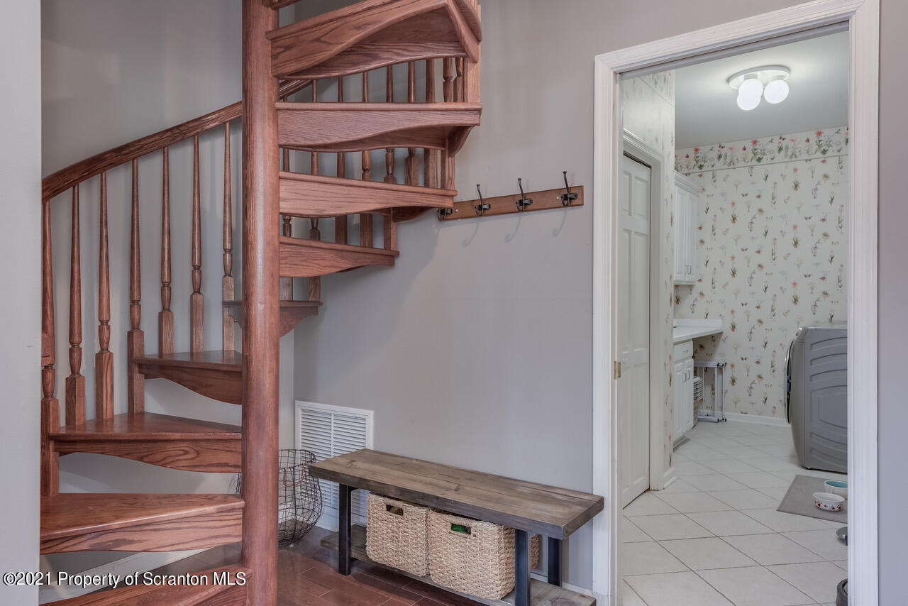 14 Kipling Drive Moosic, PA 18507 - Photo 26 of 42 a view of a hallway with seating area