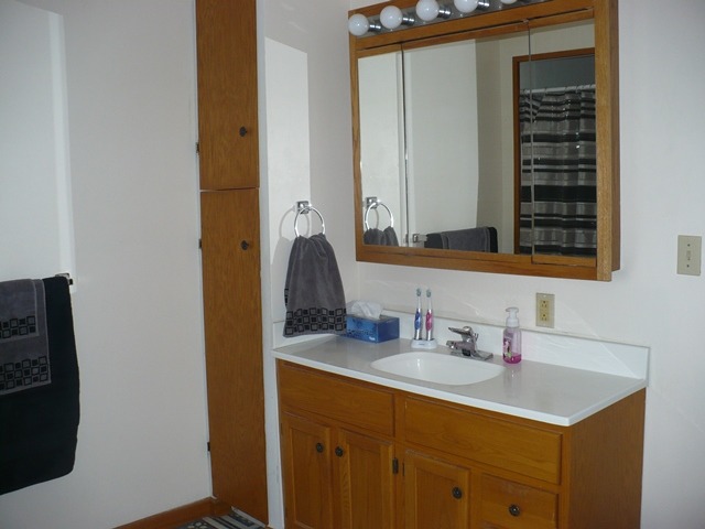 201 South 9th Street Rochelle, IL 61068 - Photo 13 of 20