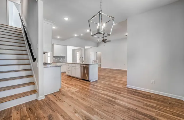 $439,950 | 175 Valleyview Lane, Oakland, TN 38060