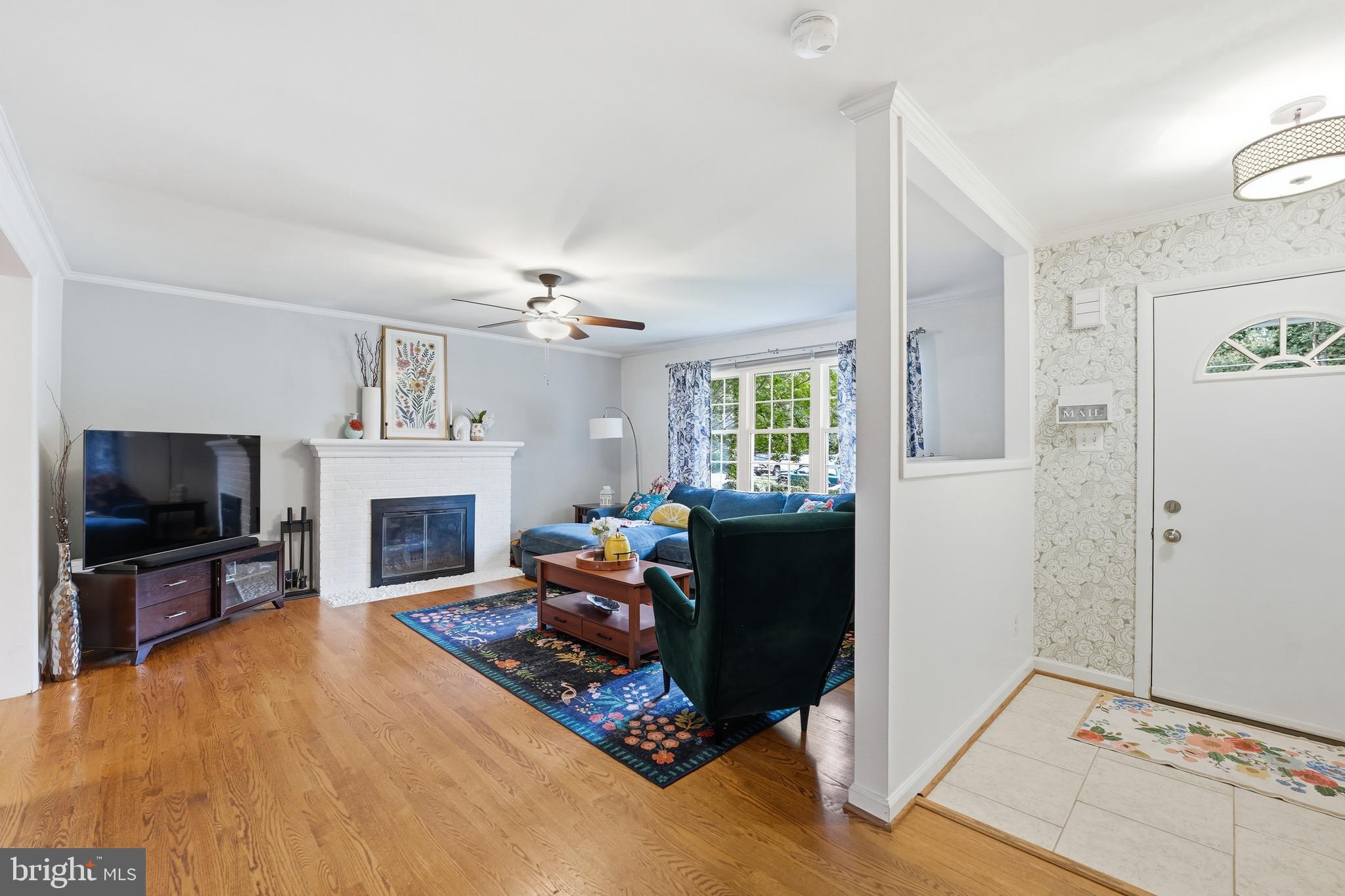 5209 Milland Street Springfield, VA 22151 - Photo 5 of 44