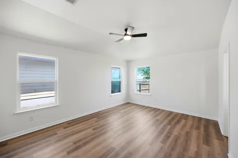 $280,000 | 209 Hoya Lane, San Marcos, TX 78666