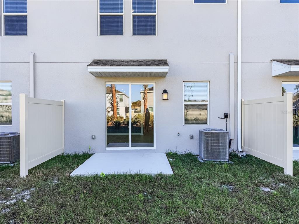 2735 Skyline Loop Kissimmee, FL 34758 - Photo 26 of 37 a view of outdoor space and yard