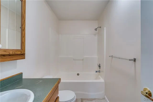 $189,900 | 36194 Highway 180, Orleans, NY 13656