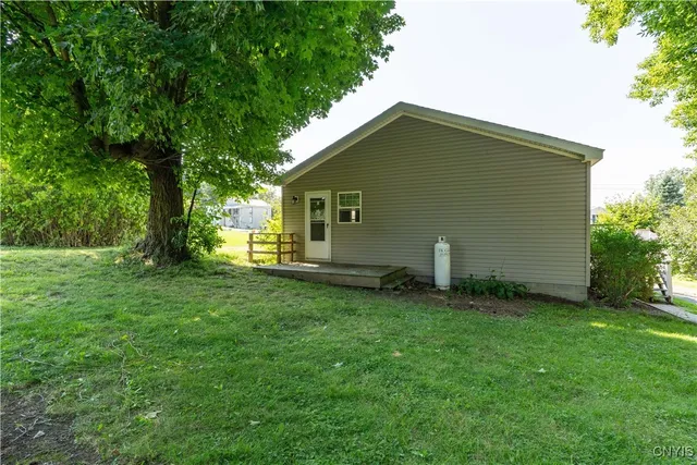 $189,900 | 36194 Highway 180, Orleans, NY 13656