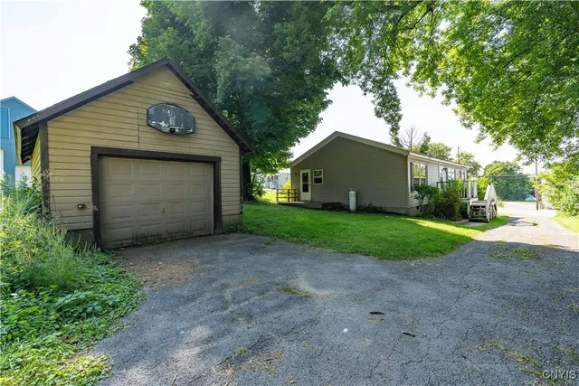 $189,900 | 36194 Highway 180, Orleans, NY 13656