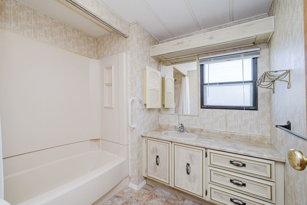 103 Peter Street Raynham, MA 02767 - Photo 33 of 37