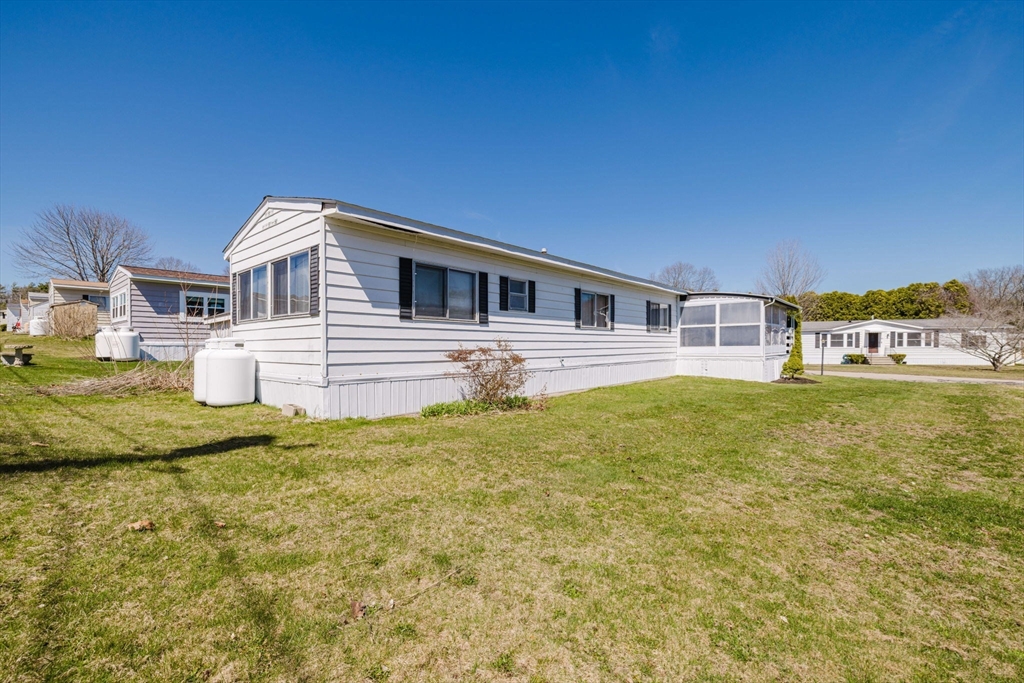 103 Peter Street Raynham, MA 02767 - Photo 8 of 37