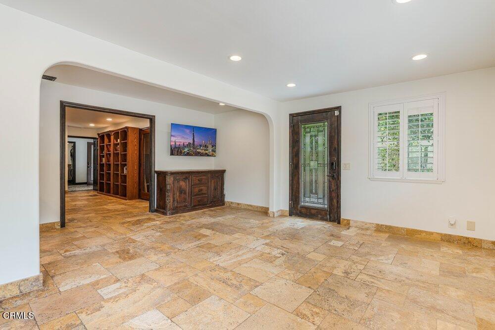 5344 Seabreeze Way Oxnard, CA 93035 - Photo 21 of 56