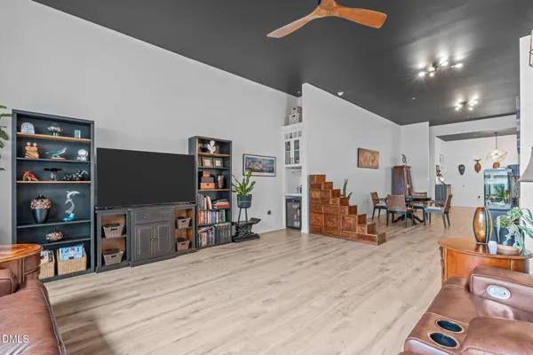 $2,000 | 319 Fayetteville Street, Unit 410, Raleigh, NC 27601