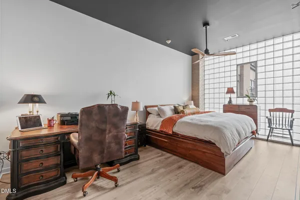 $2,000 | 319 Fayetteville Street, Unit 410, Raleigh, NC 27601