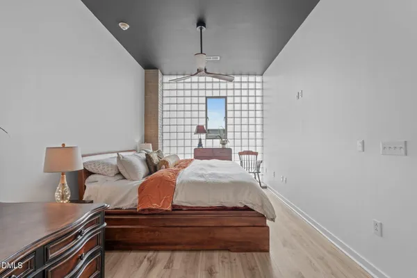 $2,000 | 319 Fayetteville Street, Unit 410, Raleigh, NC 27601