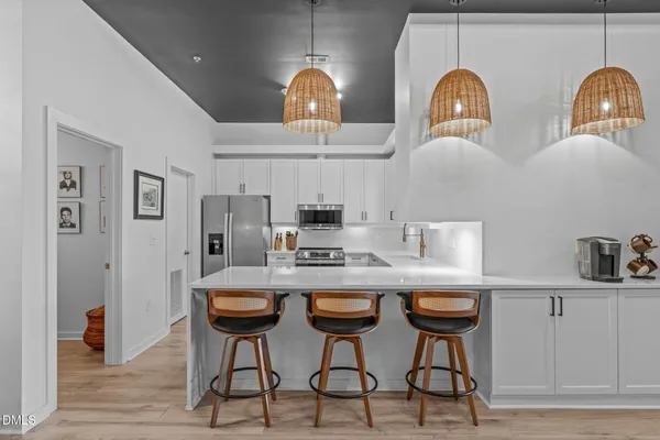 $2,000 | 319 Fayetteville Street, Unit 410, Raleigh, NC 27601