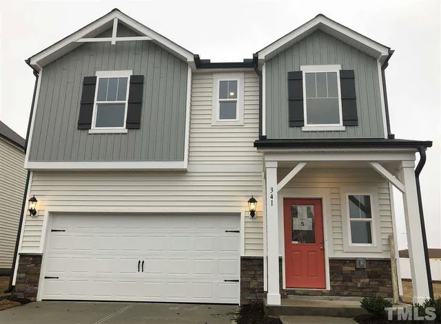 $1,875 | 341 Wilbur Lake Drive, Fuquay-Varina, NC 27526