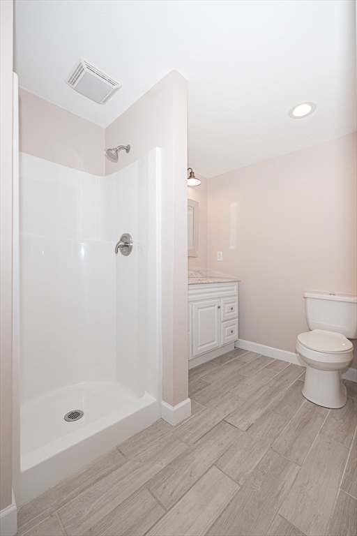 9 Debra Road Pembroke, MA 02359 - Photo 15 of 40 Gallery Image 15