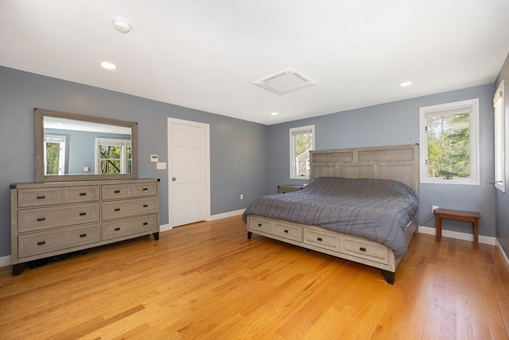 9 Debra Road Pembroke, MA 02359 - Photo 22 of 40 Gallery Image 22