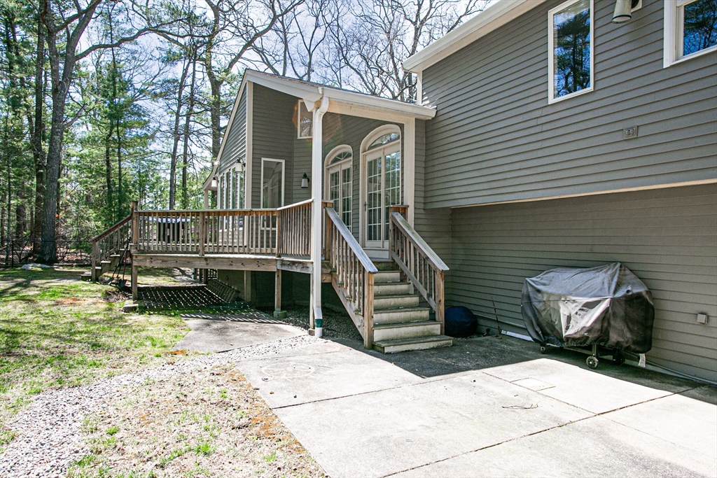 9 Debra Road Pembroke, MA 02359 - Photo 34 of 40 Gallery Image 34