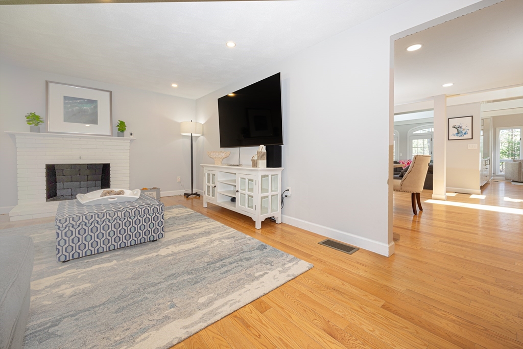 9 Debra Road Pembroke, MA 02359 - Photo 6 of 40 Gallery Image 6
