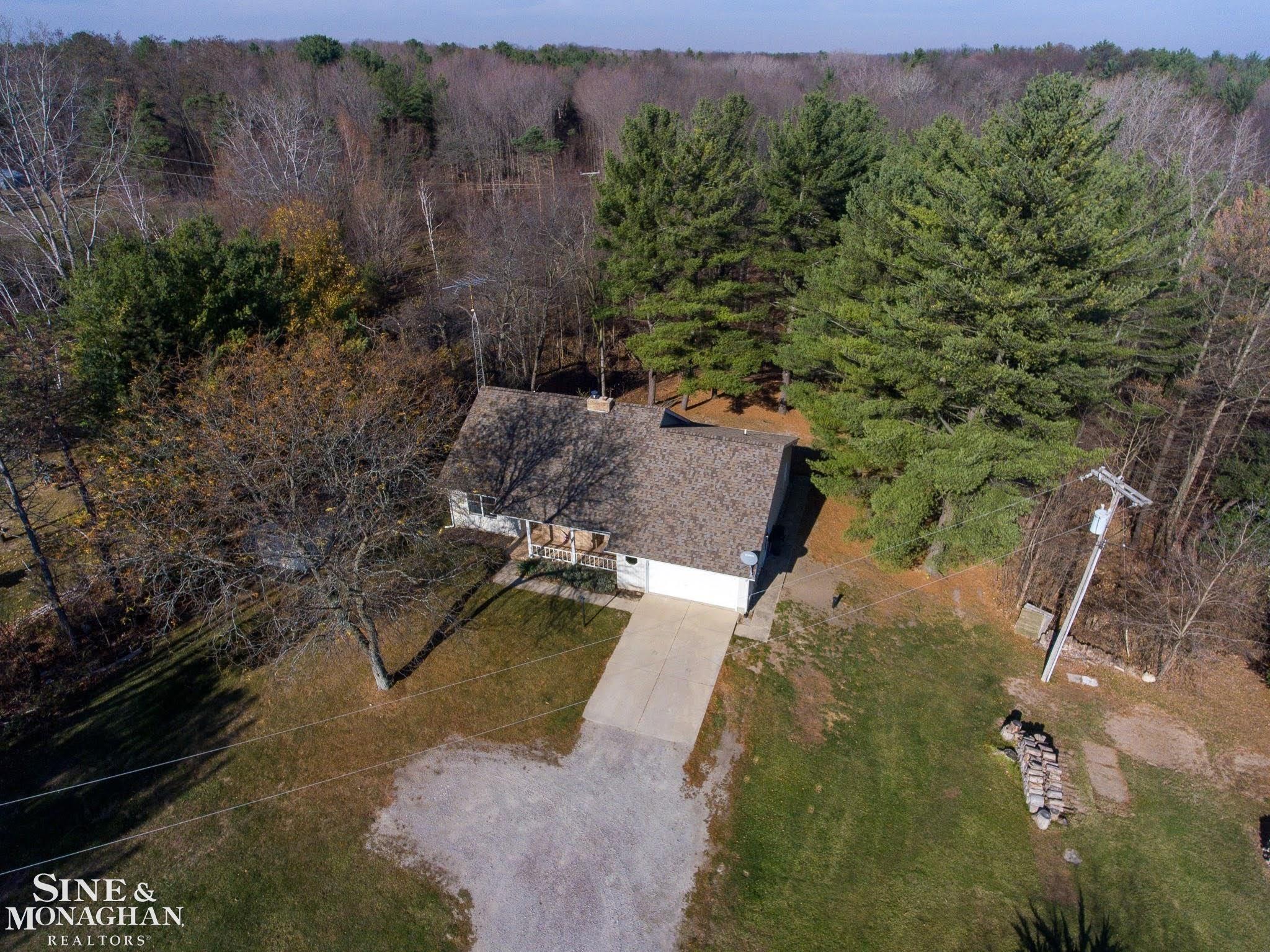 5492 Burtch Road Jeddo, MI 48032 - Photo 35 of 37 50095230-34.JPG
