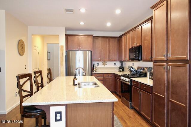 14330 Fredonia Drive Reno, NV 89506 - Photo 4 of 30 00 - 4