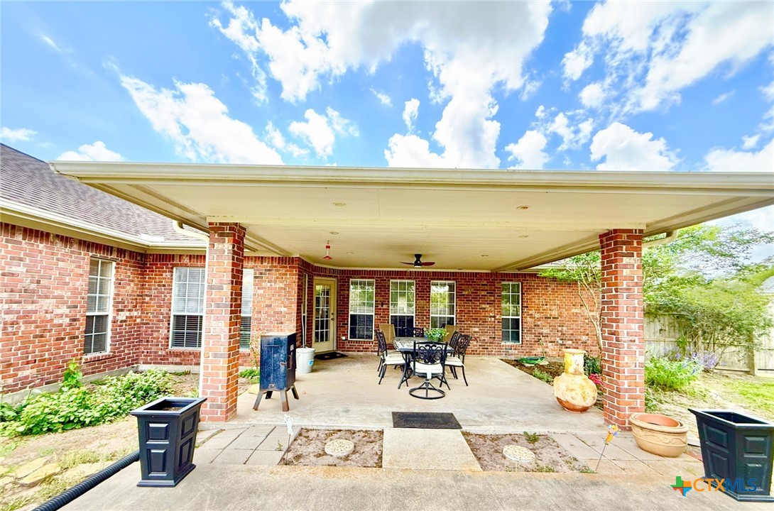 415 South Trinity Street Edna, TX 77957 - Photo 42 of 46