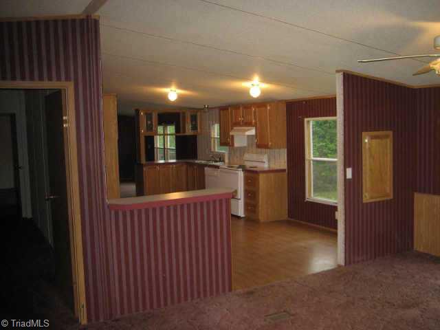 2047 Doss Road, Unit 1806 Danbury, NC 27016 - Photo 3 of 6 Other.