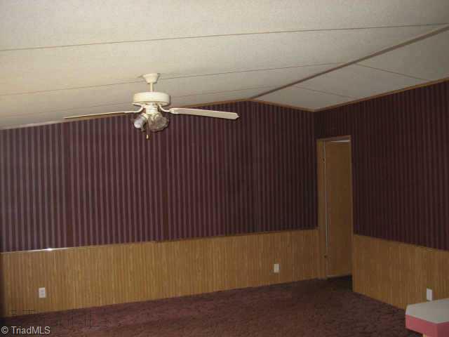 2047 Doss Road, Unit 1806 Danbury, NC 27016 - Photo 5 of 6 Other.