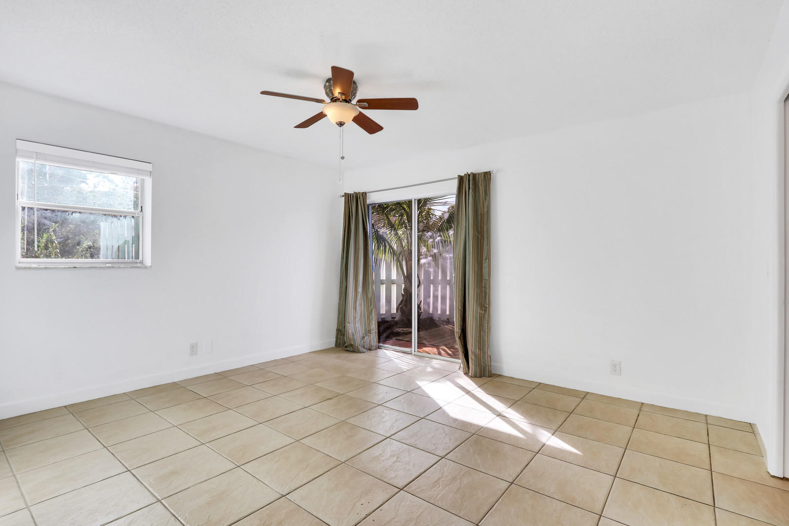 1307 Chippewa Street Jupiter, FL 33458 - Photo 12 of 23 13_Image_13_of_20_mls