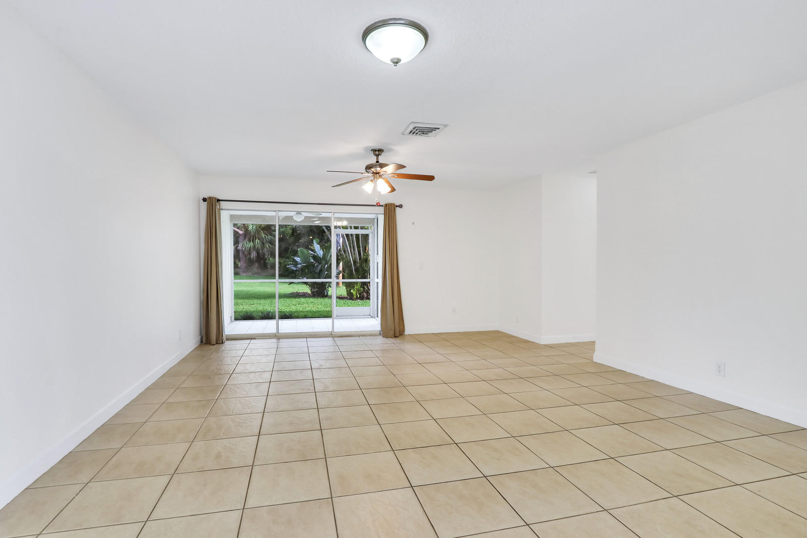 1307 Chippewa Street Jupiter, FL 33458 - Photo 6 of 23 04_Image_4_of_20_mls