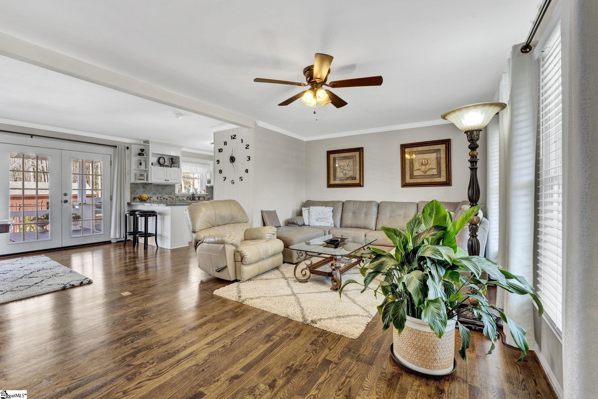415 American Legion Road Greer, SC 29651 - Photo 6 of 36 Gallery Image 6