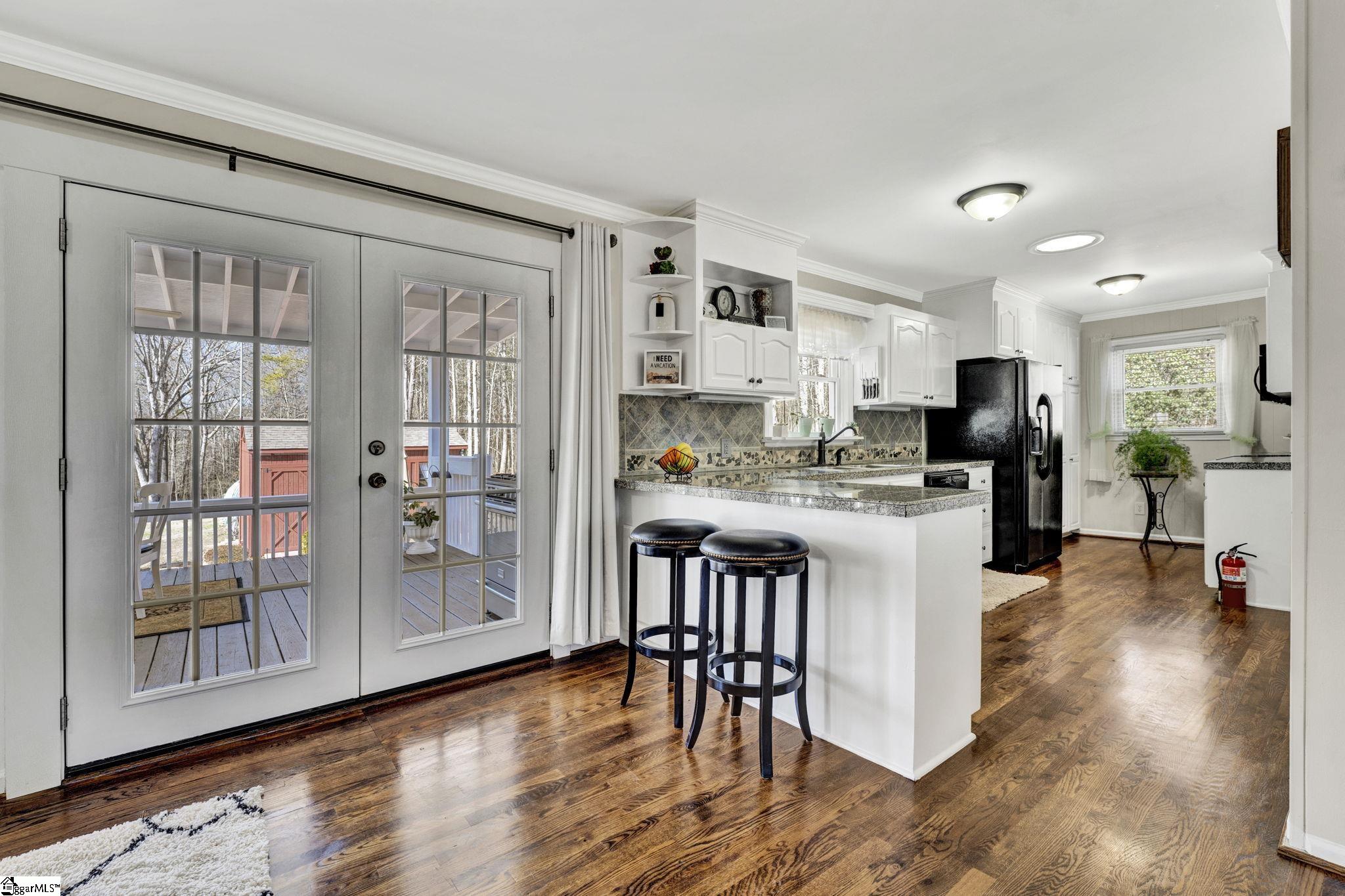 415 American Legion Road Greer, SC 29651 - Photo 7 of 36 Gallery Image 7