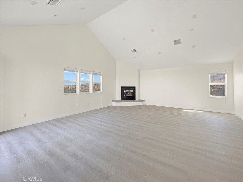2575 Rale Drive Palmdale, CA 93550 - Photo 11 of 62 Gallery Image 11