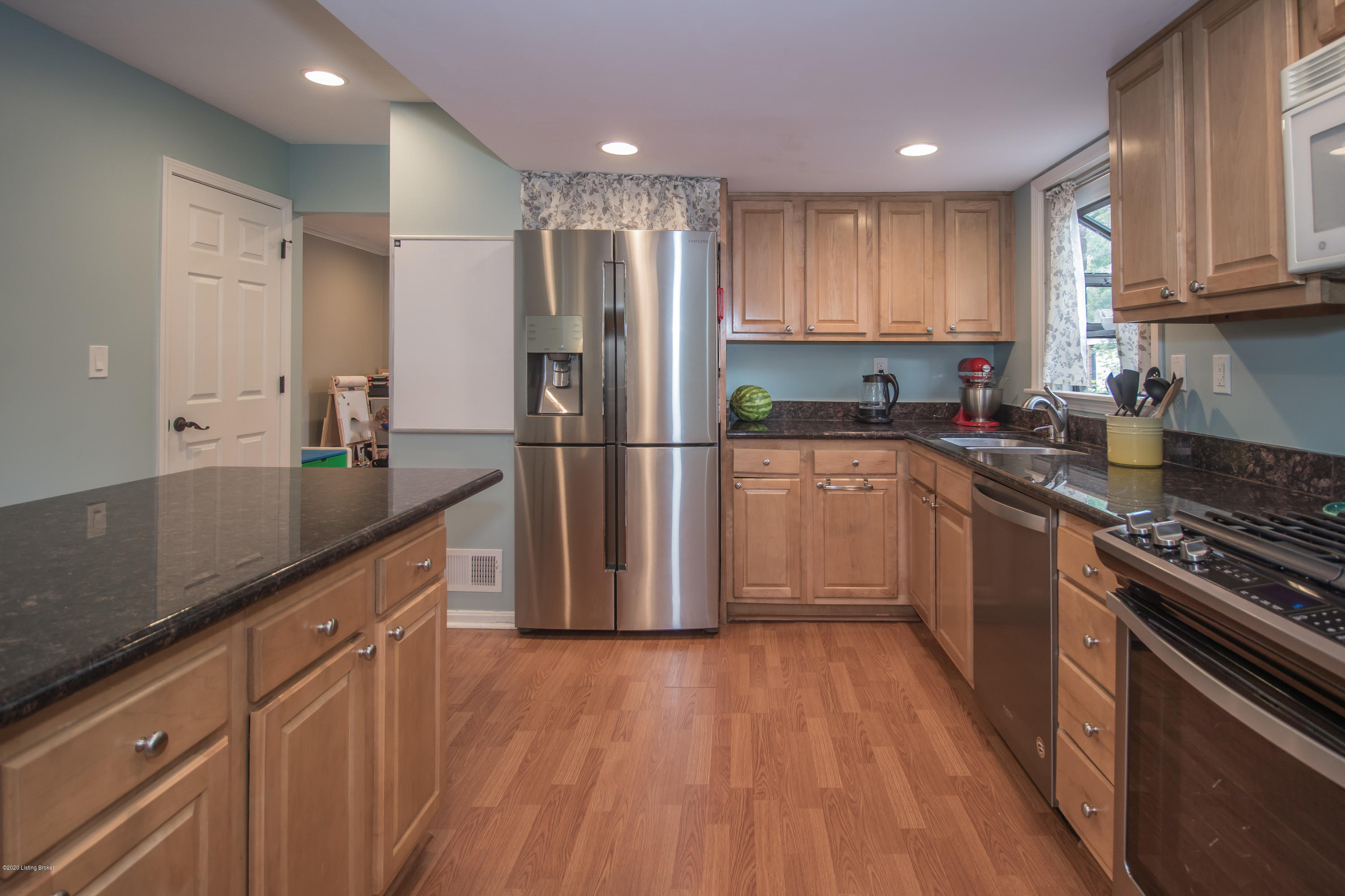 10300 St Rene Road Louisville, KY 40299 - Photo 7 of 38 h