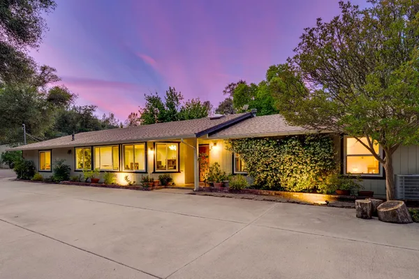 $926,000 | 22998 Cottage Hill Drive, Grass Valley, CA 95949