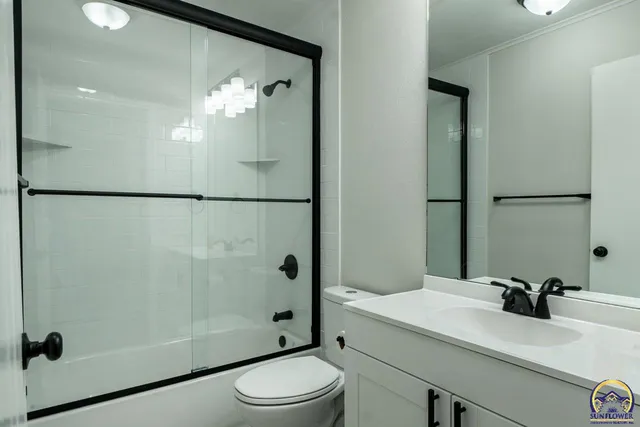 $269,500 | 4625 Northeast Liggett Lane, Topeka, KS 66617