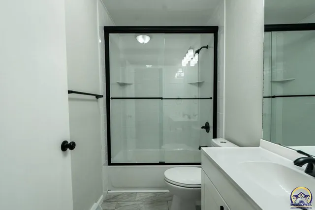 $269,500 | 4625 Northeast Liggett Lane, Topeka, KS 66617