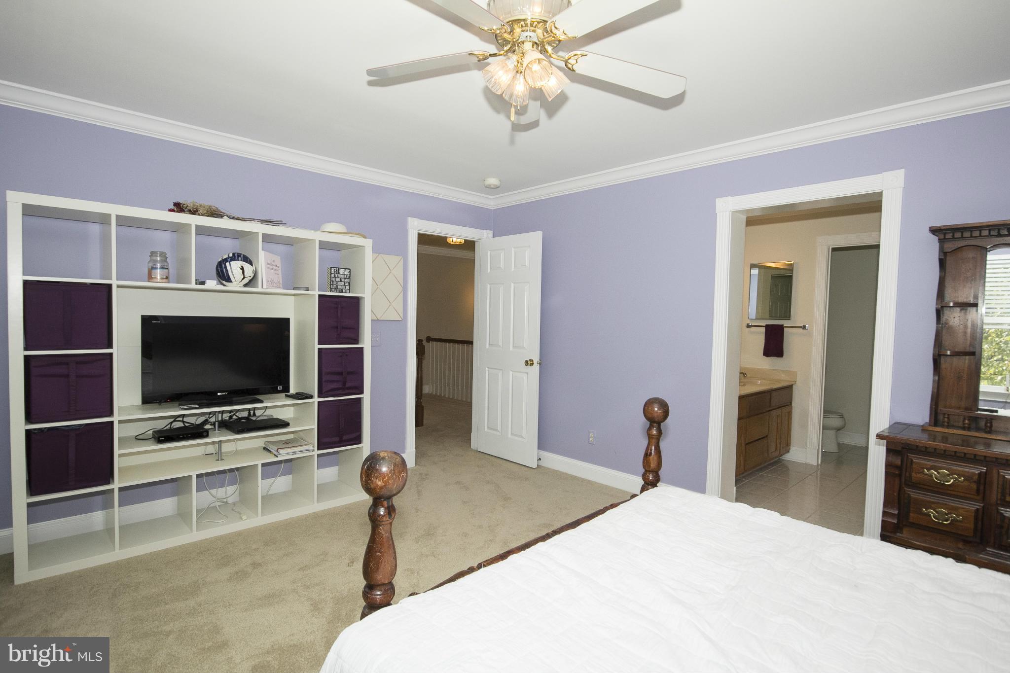 8622 Tall Oaks Road Baltimore, MD 21219 - Photo 14 of 30 Bedroom