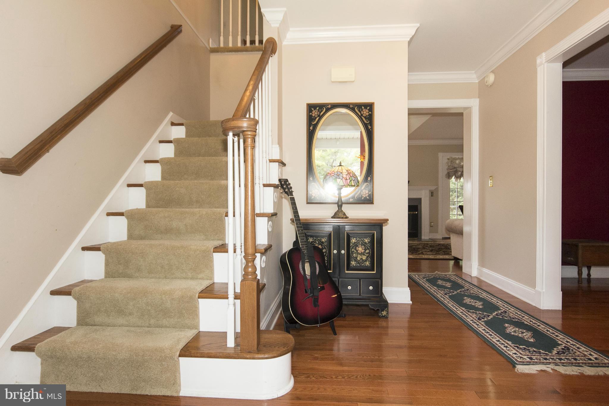 8622 Tall Oaks Road Baltimore, MD 21219 - Photo 3 of 30 Interior (General)