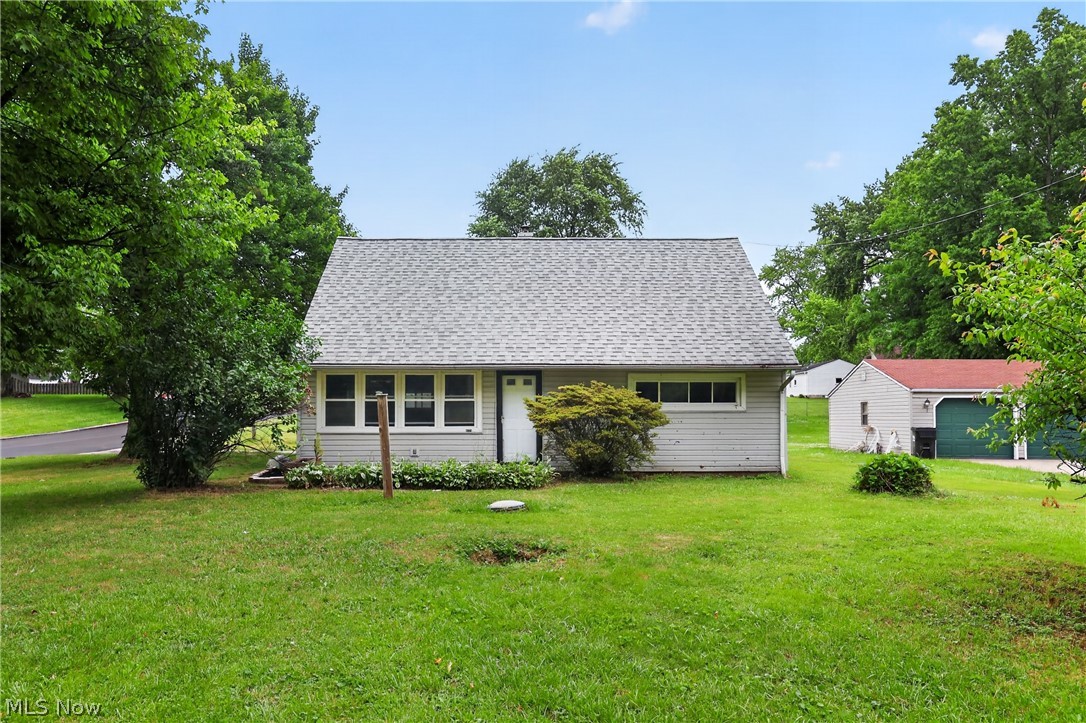 4174 Burkey Road Austintown, OH 44515 - Photo 1 of 33 Front house