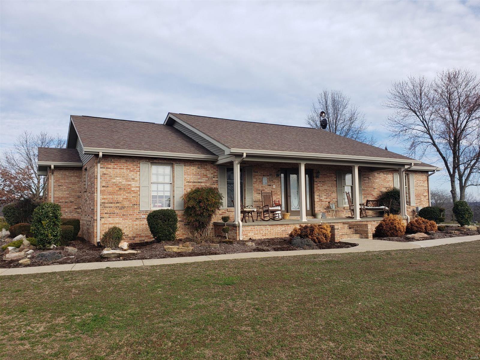 350 George Bluff Loop Belknap, IL 62908 - Photo 1 of 34 Gallery Image 1
