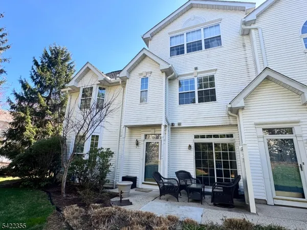$599,900 | 8 Timothy Court, Morristown, NJ 07960