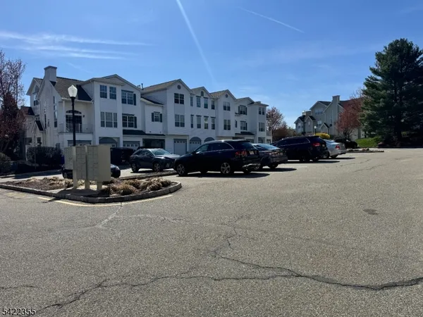 $599,900 | 8 Timothy Court, Morristown, NJ 07960