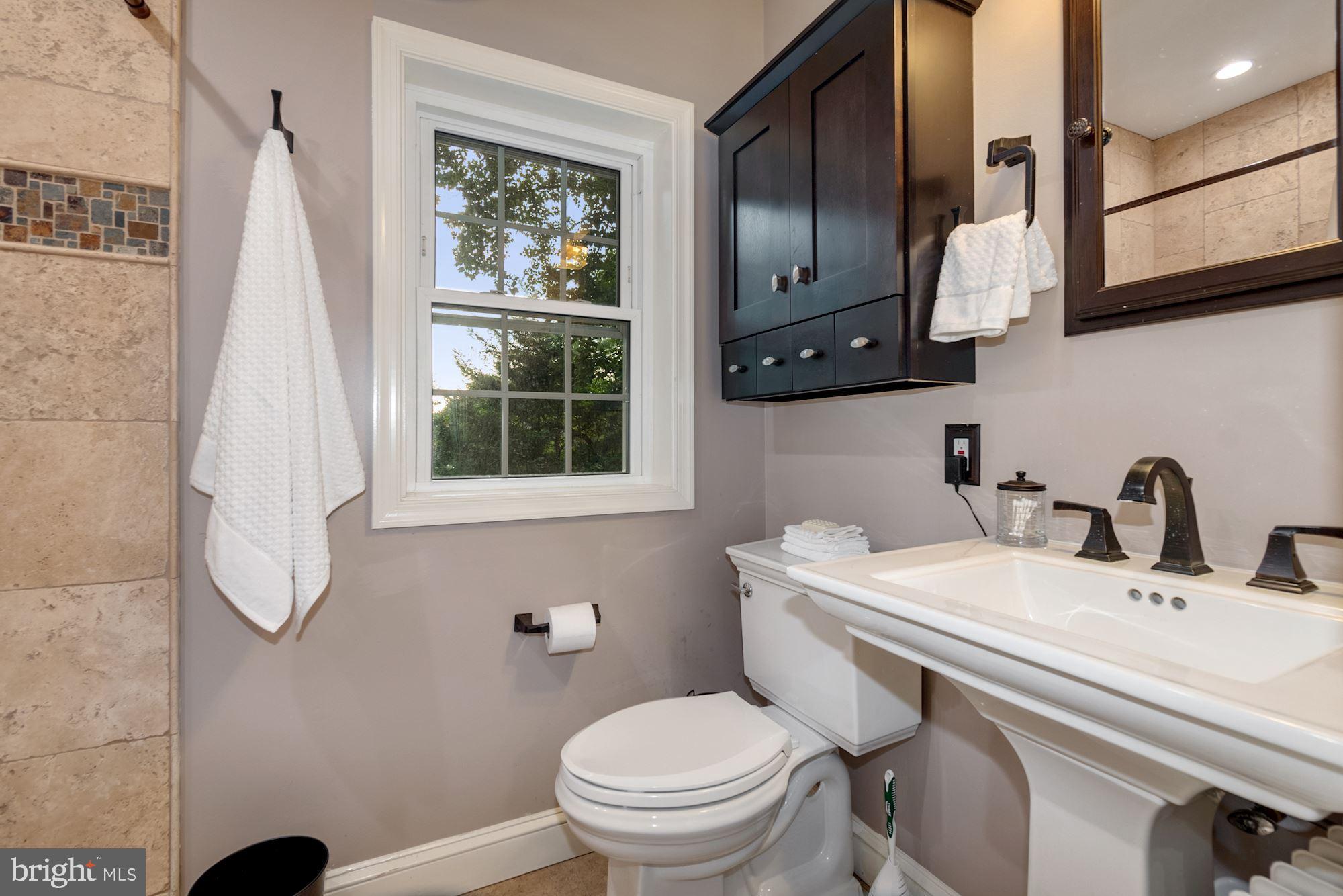 9320 Sudbury Road Silver Spring, MD 20901 - Photo 14 of 33