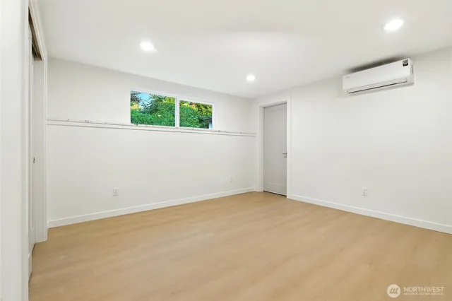 $1,000,000 | 5150 South Creston Street, Seattle, WA 98178