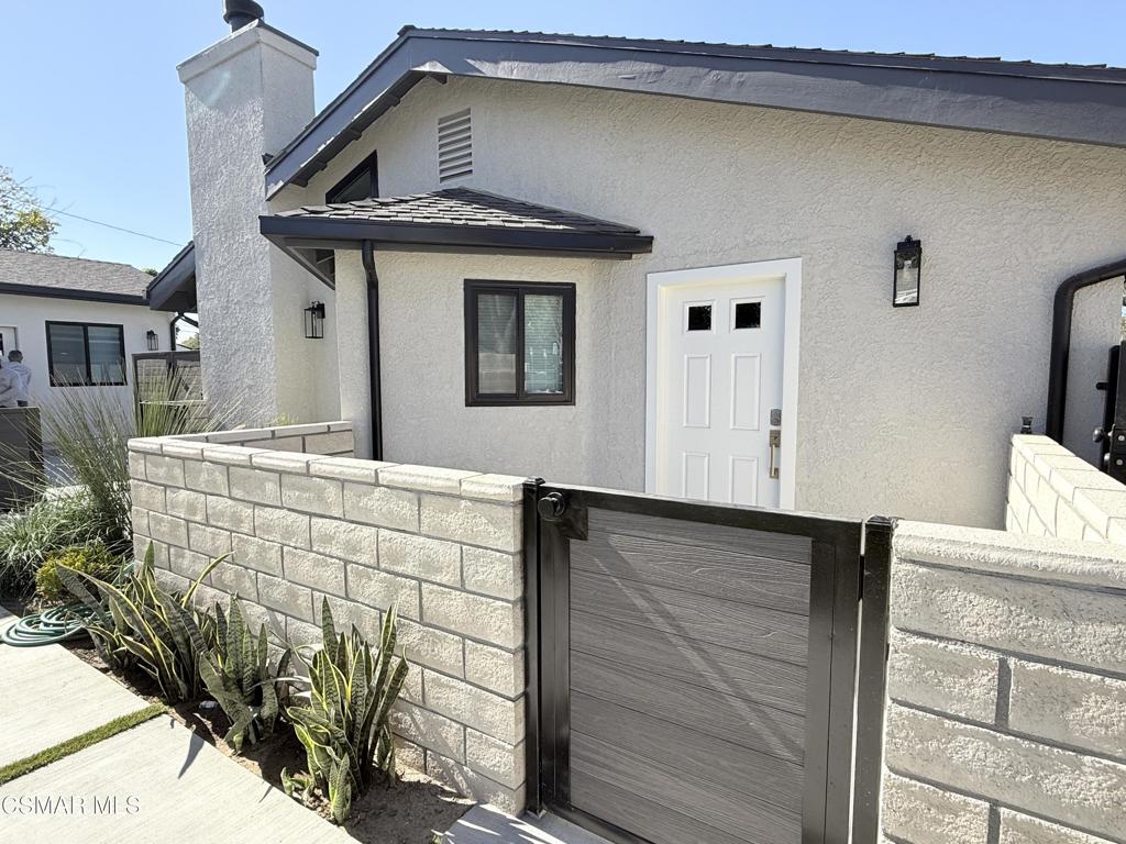 4245 Juneau Circle, Unit C Simi Valley, CA 93063 - Photo 1 of 24