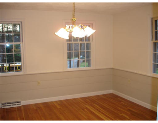 78 Providence Road Westford, MA 01886 - Photo 12 of 23 Gallery Image 12