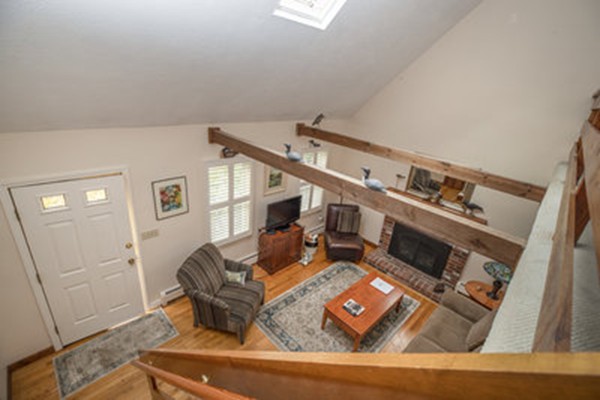 40 Allen Place, Unit 40 Scituate, MA 02066 - Photo 7 of 23 a living room with furniture