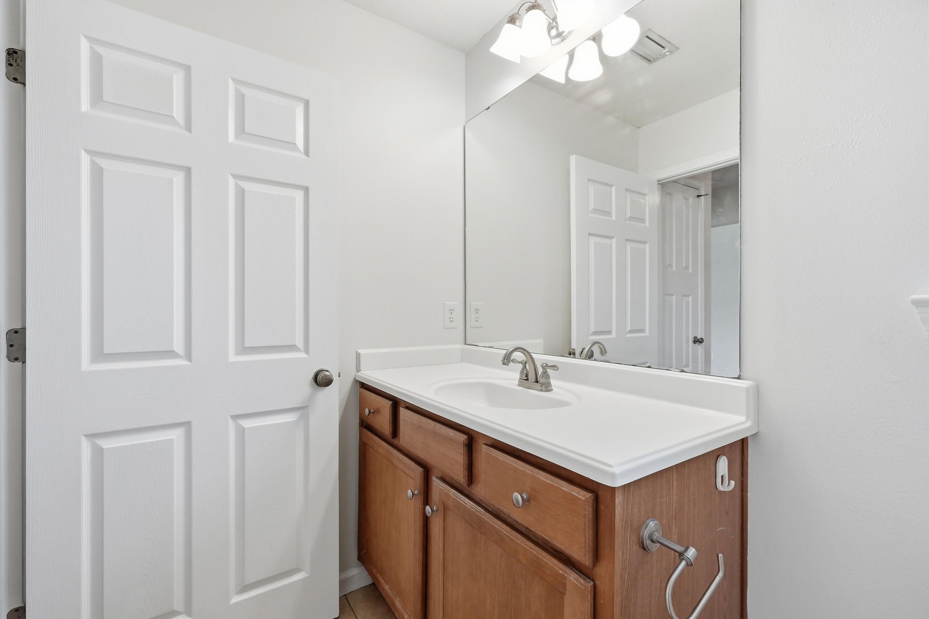 2264 Lewis Street Crestview, FL 32536 - Photo 34 of 54 001_iBsy